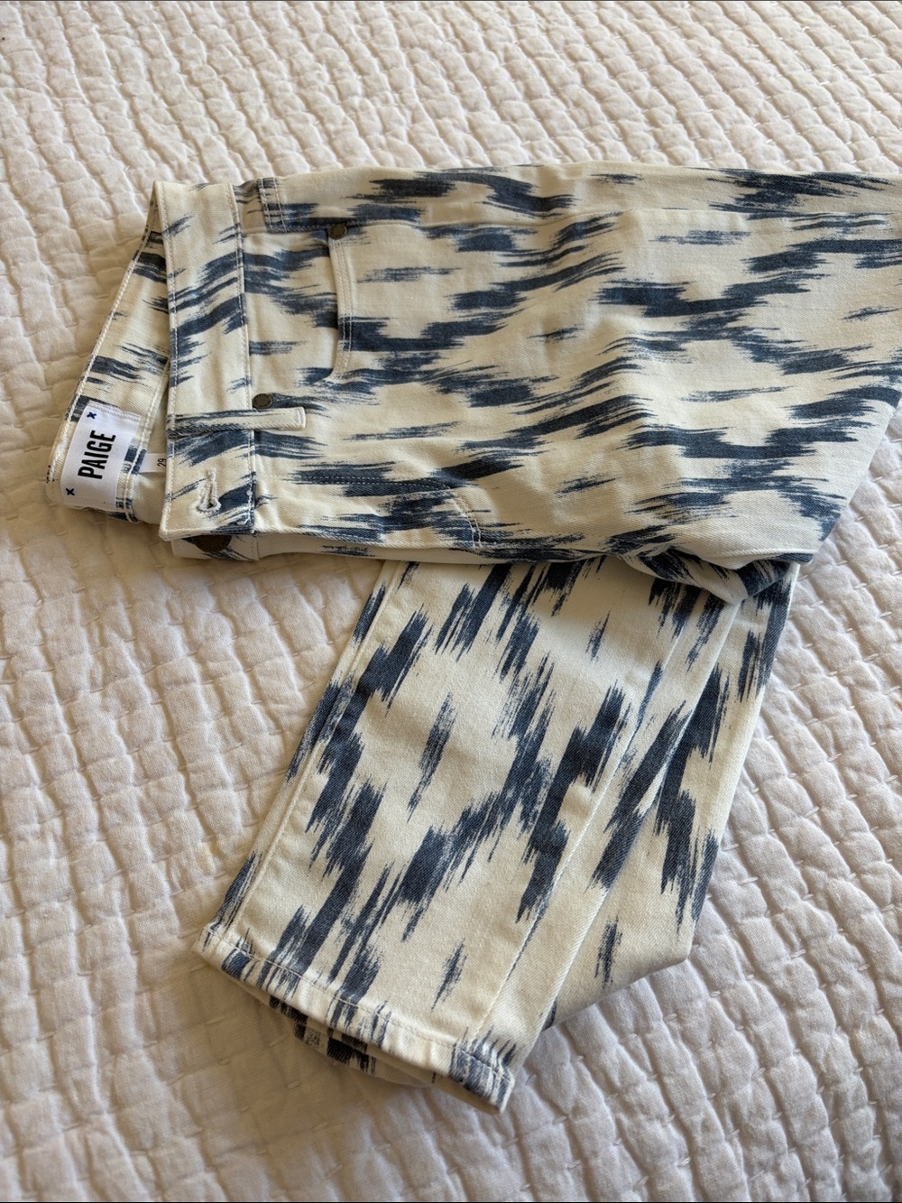 PAIGE Men’s Cream & Black Brushstroke Pattern Chinos